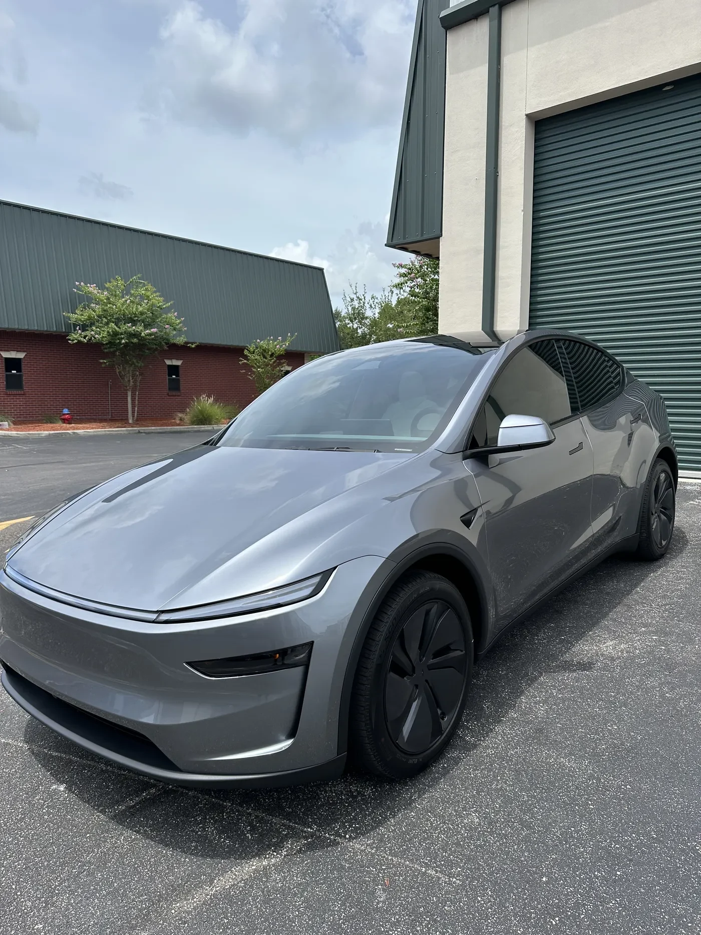 Our Auto Customization Process Works in Tampa, FL at SS Wraps & Tints